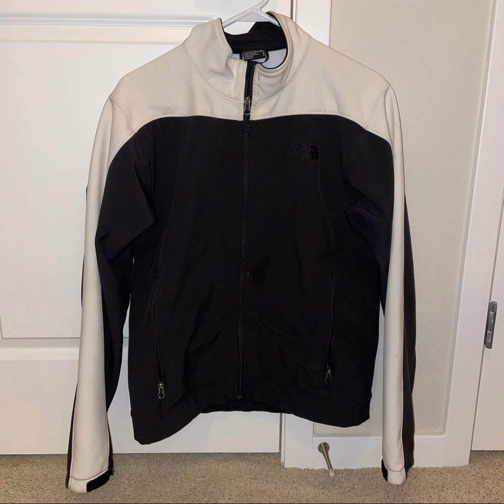 Men's The North Face water-resistant jacket black white